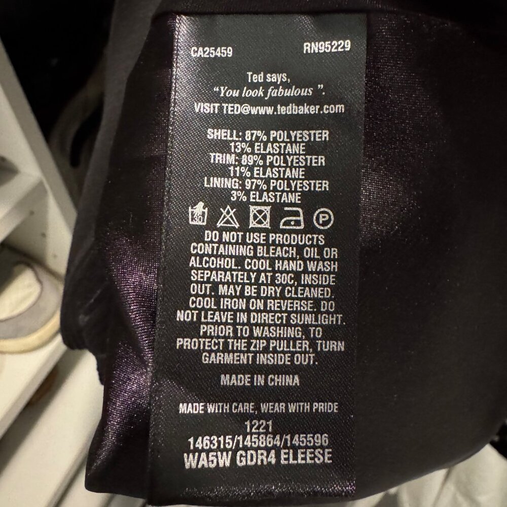 Ted Baker London Eleese Black Skater Dress Size 8 - Picture 4 of 7